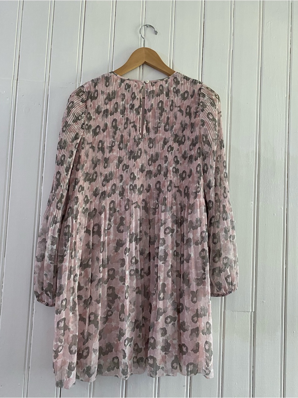 ARITZIA WILFRED NWTs daydreamer mini dress chiffon floral pink/sage size small - Picture 13 of 13